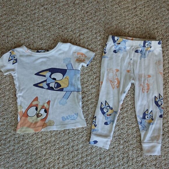 Bluey Pajama Set, 2-Piece, Sizes 2T - Picture 1 of 10